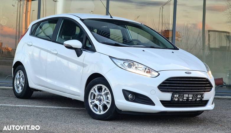 Ford Fiesta 1.6 TDCi DPF Titanium - 1