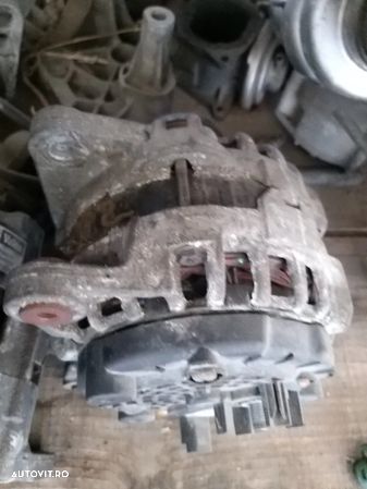 Alternator cod: 231002949R pentru Dacia Sandero 2 1.5 DCI Euro 5 - 1