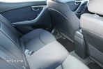 Hyundai Elantra 1.6 Comfort - 11