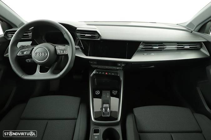 Audi A3 Sportback 30 TFSI Advanced S tronic - 8