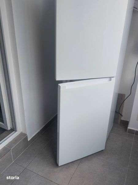 Garsoniera de inchiriat - Imagine principală: 5/7