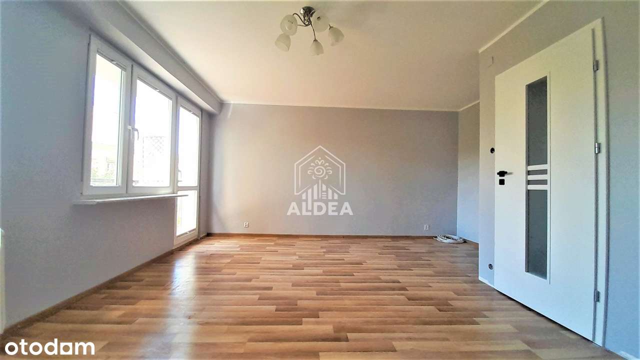 Przestronne Słoneczne Wyremontowane na Sprzedaż - Pełny obrazek: 4/10