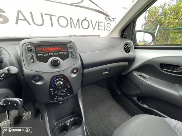 Toyota Aygo 1.0 X-Play+X-Touch - 31