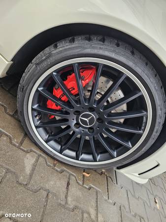 Mercedes-Benz Klasa C 63 AMG 7G-TRONIC Performance Plus - 9