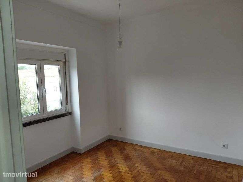 Arrendo Apartamento T1 - Grande imagem: 5/12