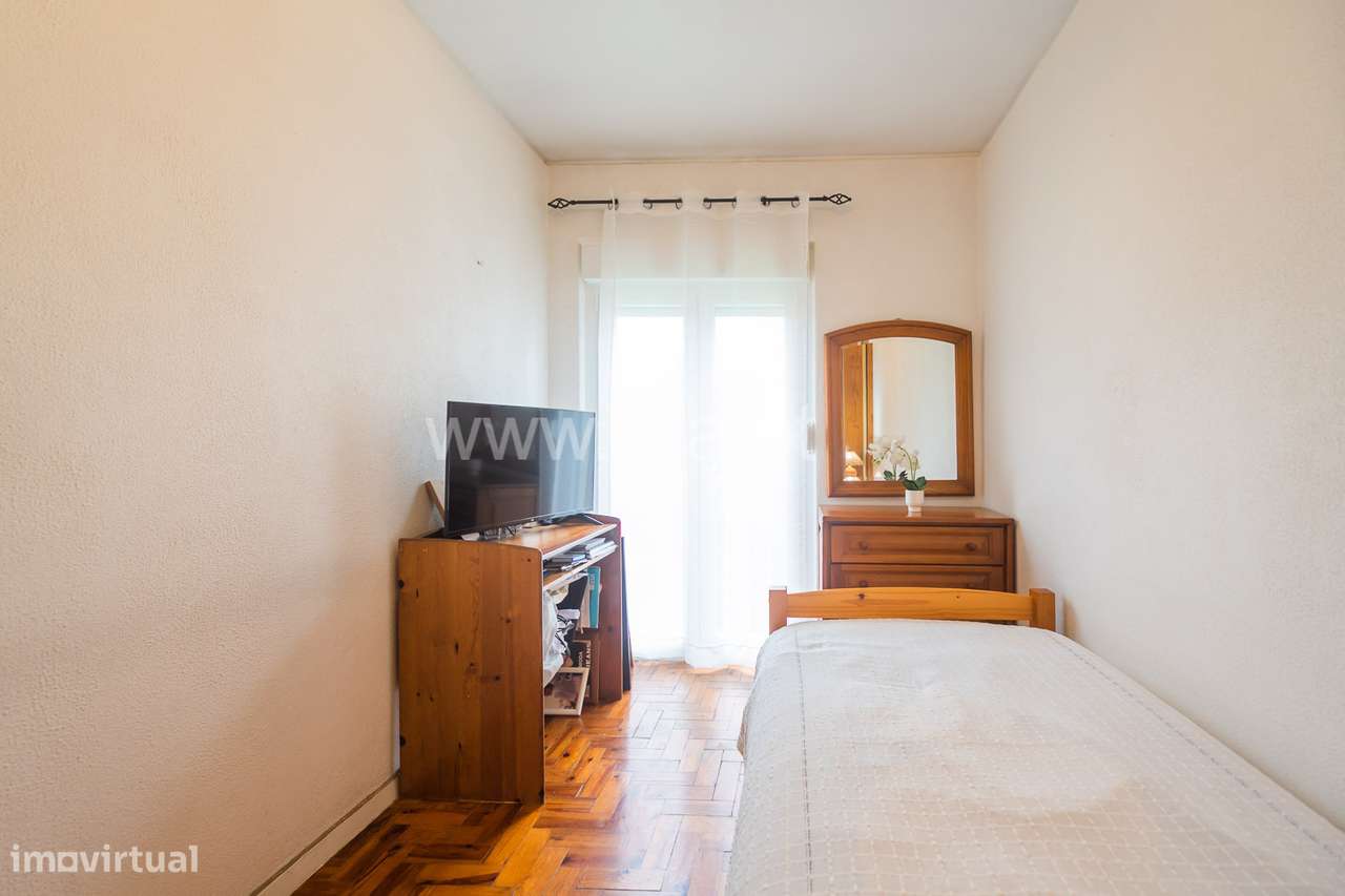 Apartamento T3 - Olivais-22