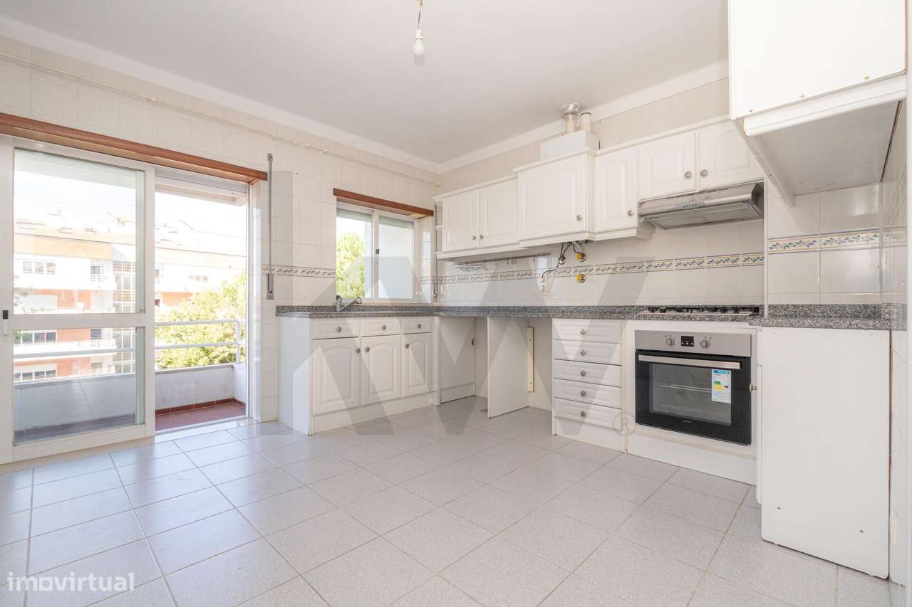 Apartamento T3 - Urbanização Nova Conimbriga-29