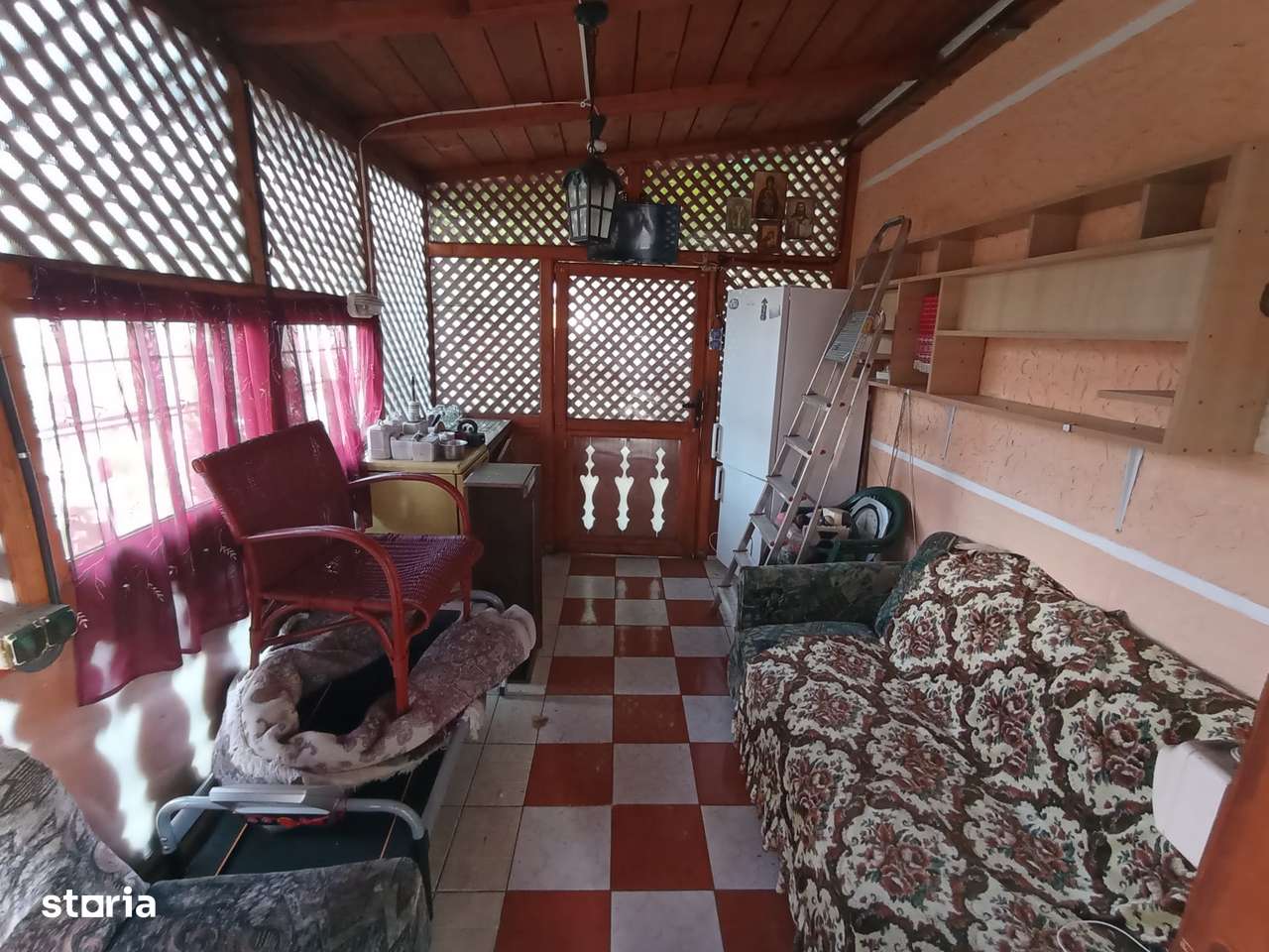 Exclusivitate Casa spatioasa Nicolina-Prima Statie ! 250mp - Imagine principală: 4/17