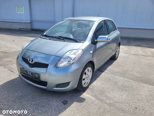 Toyota Yaris 1.33 2010 - 4