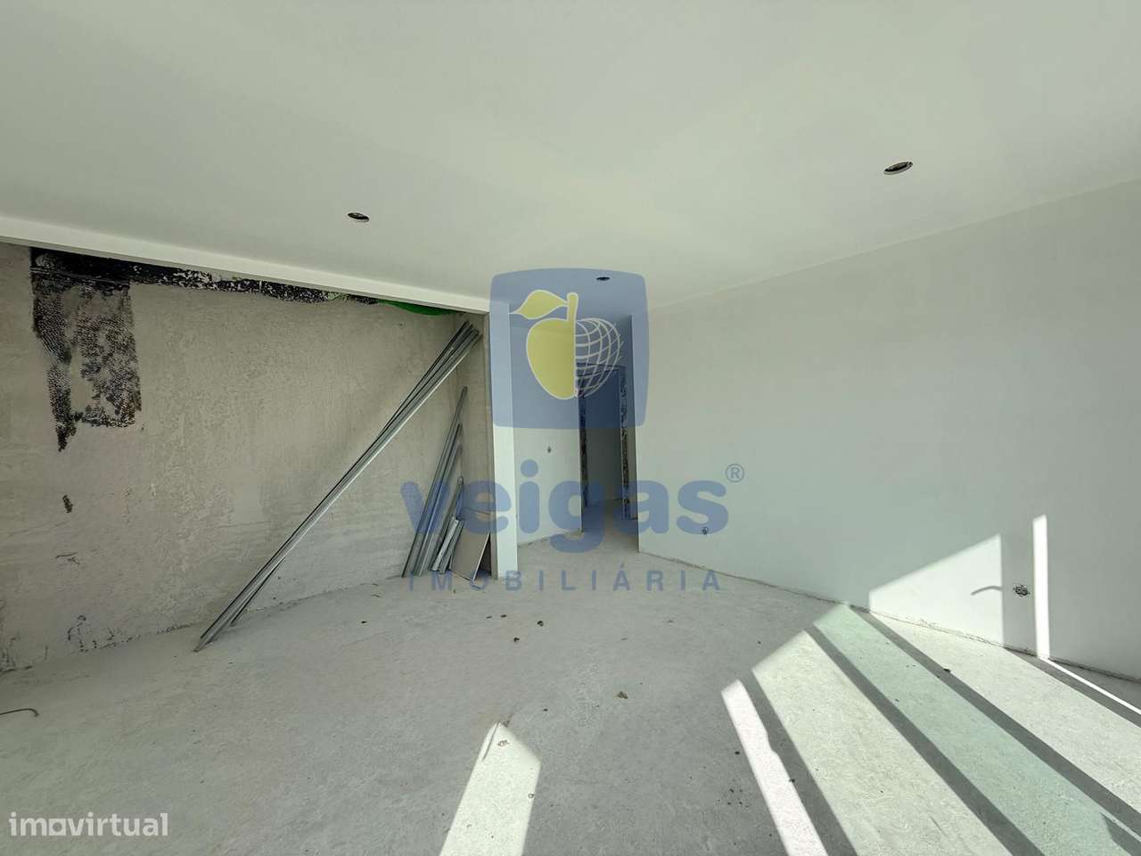 Moradia T4 com Piscina, Rooftop, Sistema VMC | Baleal – Peniche-8