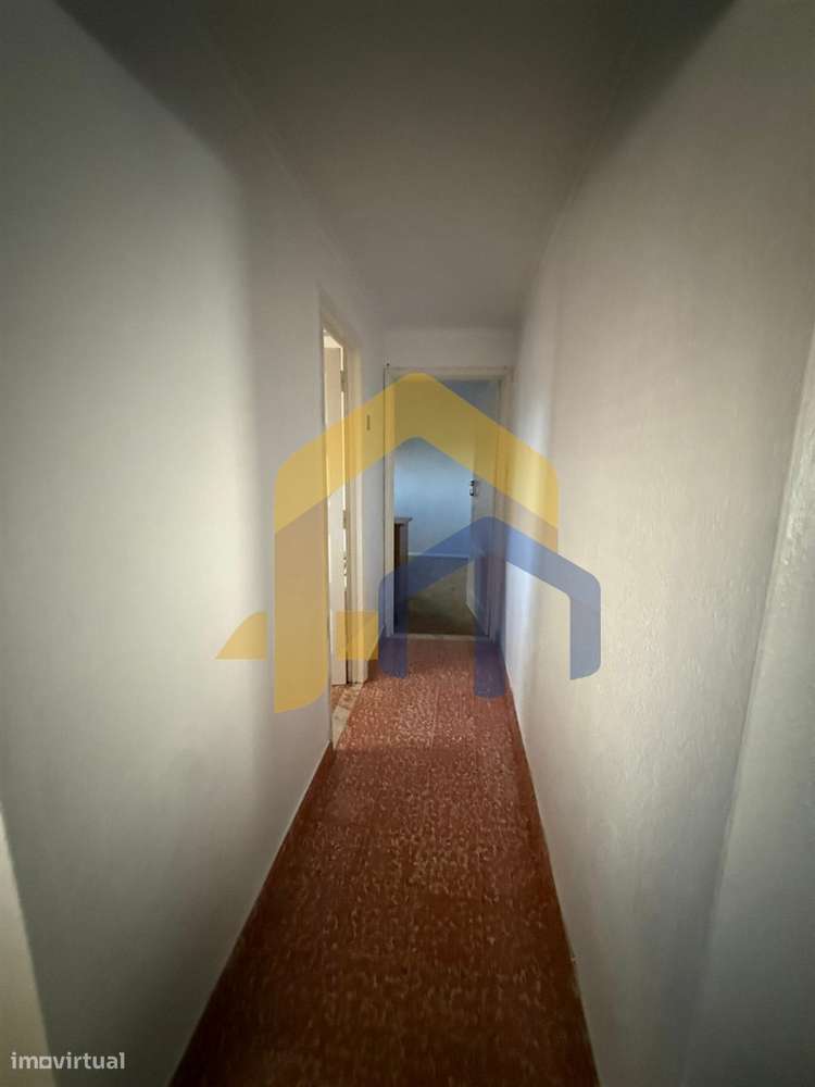 Moradia em Banda com Duas Habitações Independentes – Centro Histórico-6