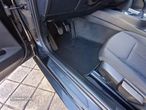 BMW 318 d Touring - 16