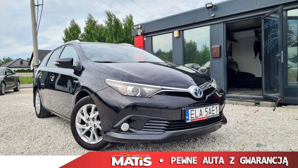 Toyota Auris II 2016