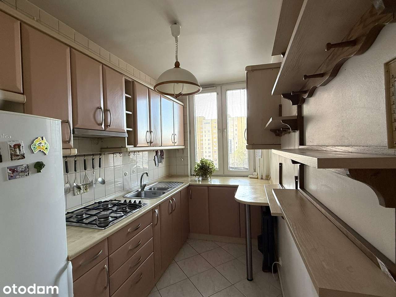 Komfortowe 3 pokoje z dużym salonem i świetnym układem + piwnica-12