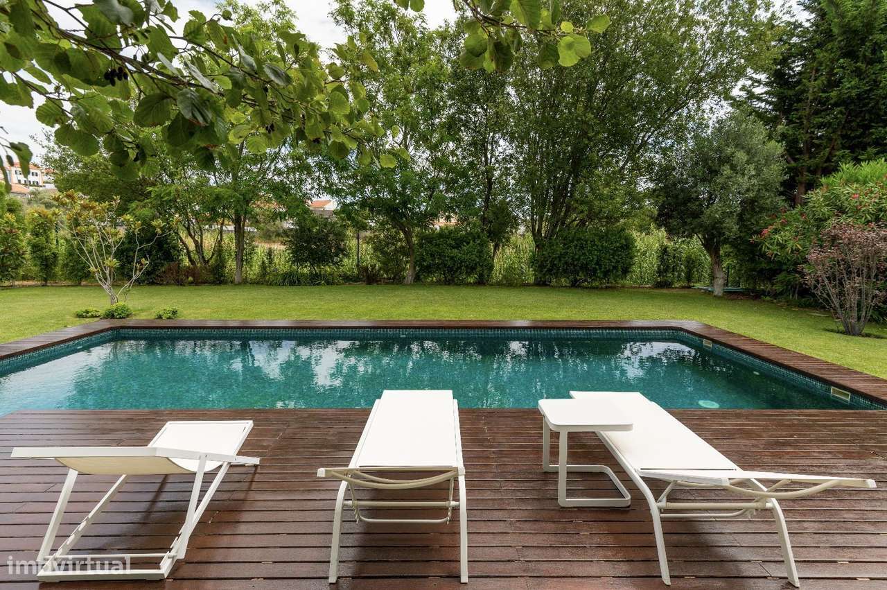 Moradia T5 + 1 com piscina, Bicesse, Cascais-25