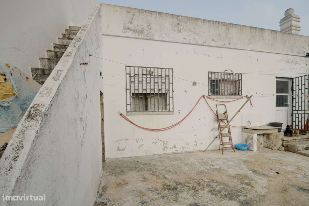 Moradia T3 em Faro - Oportunidade de Investimento a 299.500€-11