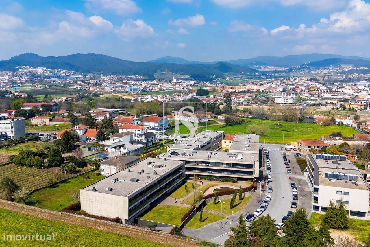 Apartamento T4 de Luxo, no Mira Rio 3, em Barcelinhos-54