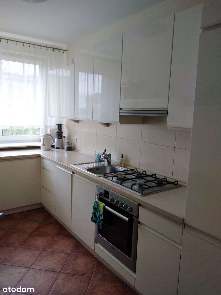 Bezpośrednio mieszkanie dwupokojowe - Pełny obrazek: 1/7