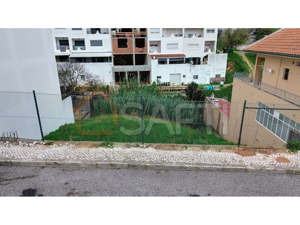 Terreno em Vialonga - Grande imagem: 2/16