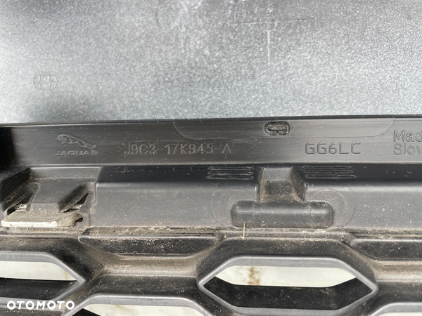 Zderzak grill  przód Jaguar E Peace R Dynamic - 14