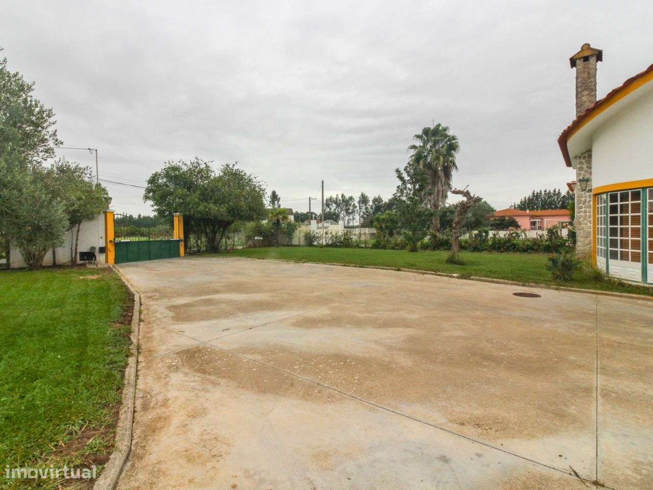 Moradia independente - Vale de Santarém - Grande imagem: 3/20