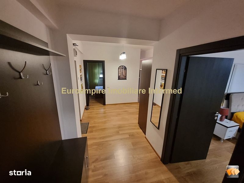 COD IA 25666 Apartament de inchiriat cu 3 camere, zona Tomis Nord