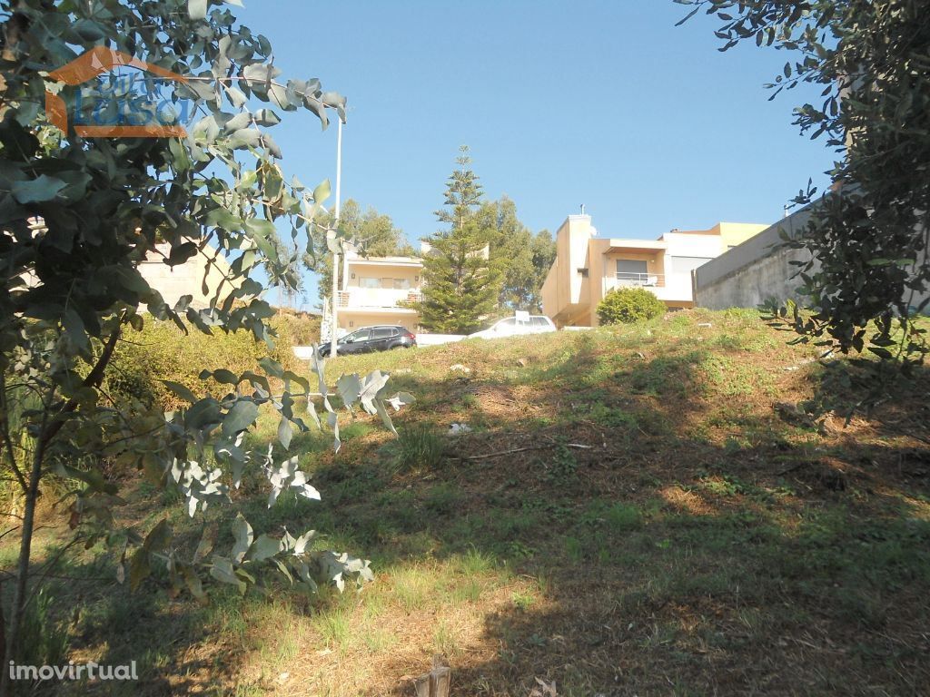 Lote de Terreno (com vistas para o Porto) em Rio Tinto