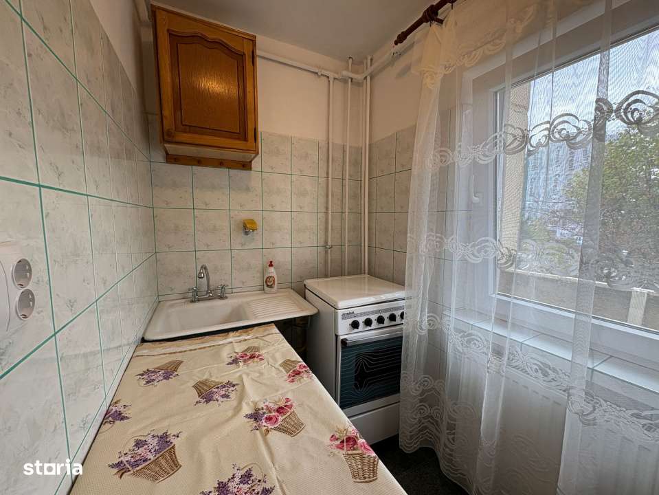 Garsoniera, 35 mp, decomandata, Cartier Brazda, Zona Spiru Haret - Imagine principală: 3/5