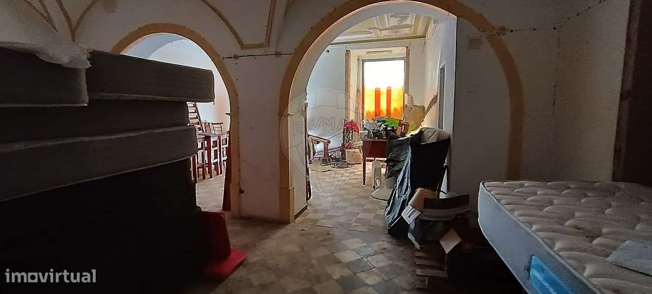 Moradia T21 para venda-6