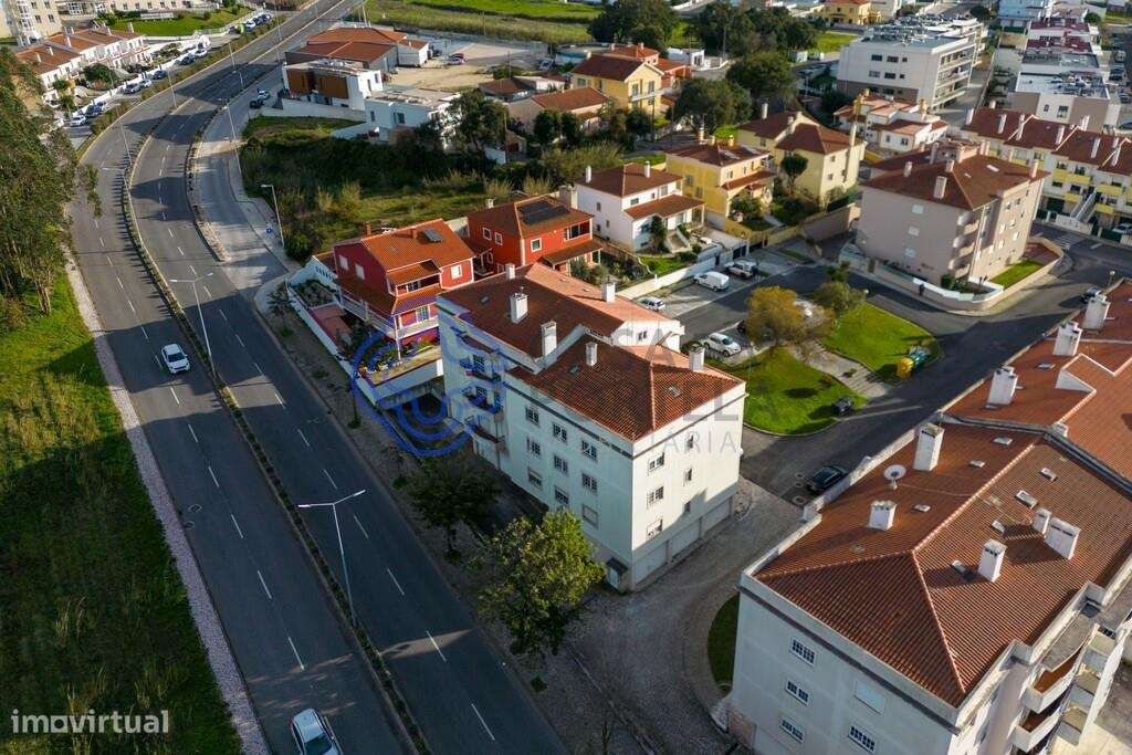 Apartamento T2  com Garagem fechada em Caldas da Rainha - Grande imagem: 5/31