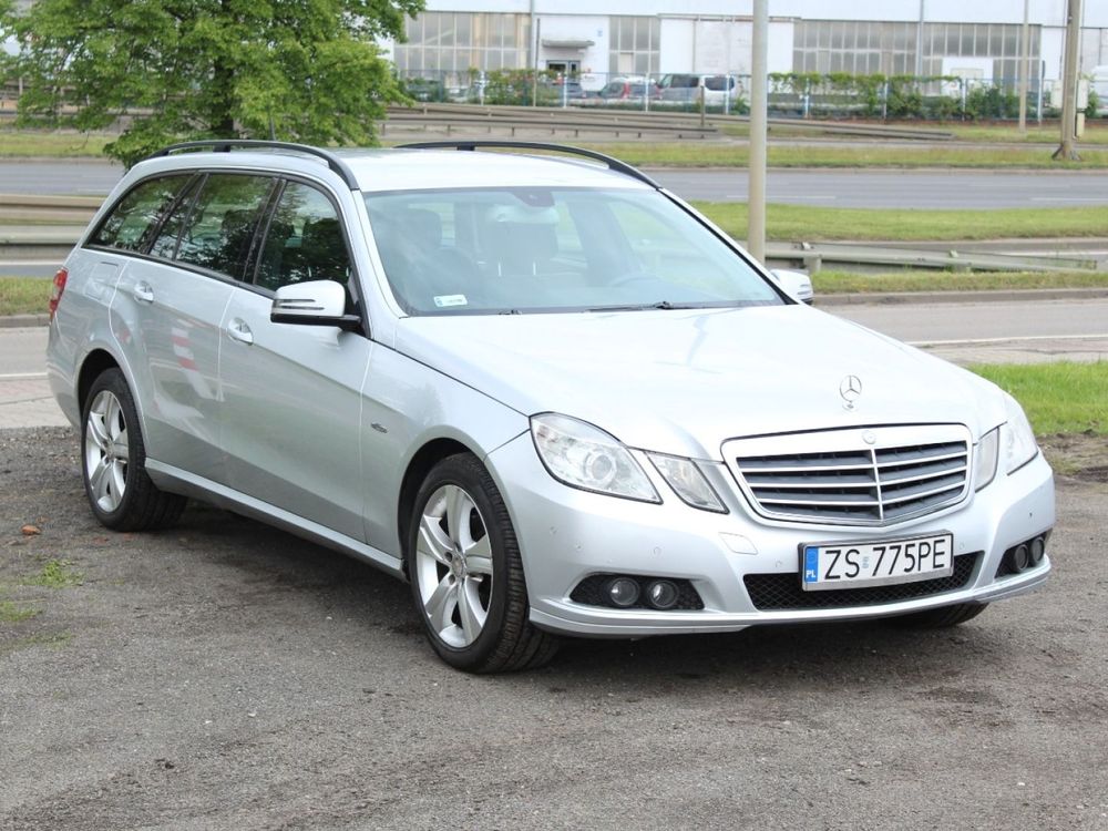 Mercedes-Benz E W212/W207 2009