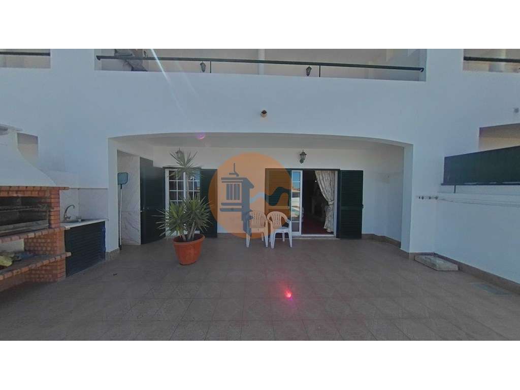 Fantástica Moradia com Piscina para venda-42