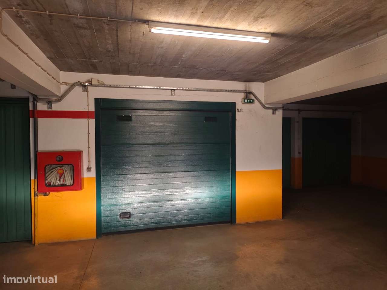 Garagem Fechada com 31 m² no Centro do Entroncamento-0