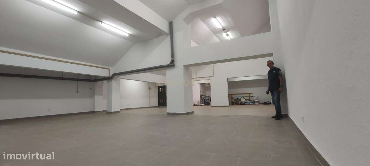 Armazém - 100m2 - Marvila - Metro da Bela vista - Grande imagem: 3/5