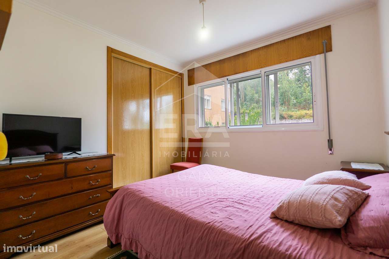 Apartamento T2+1 com Garagem em Grijó-30