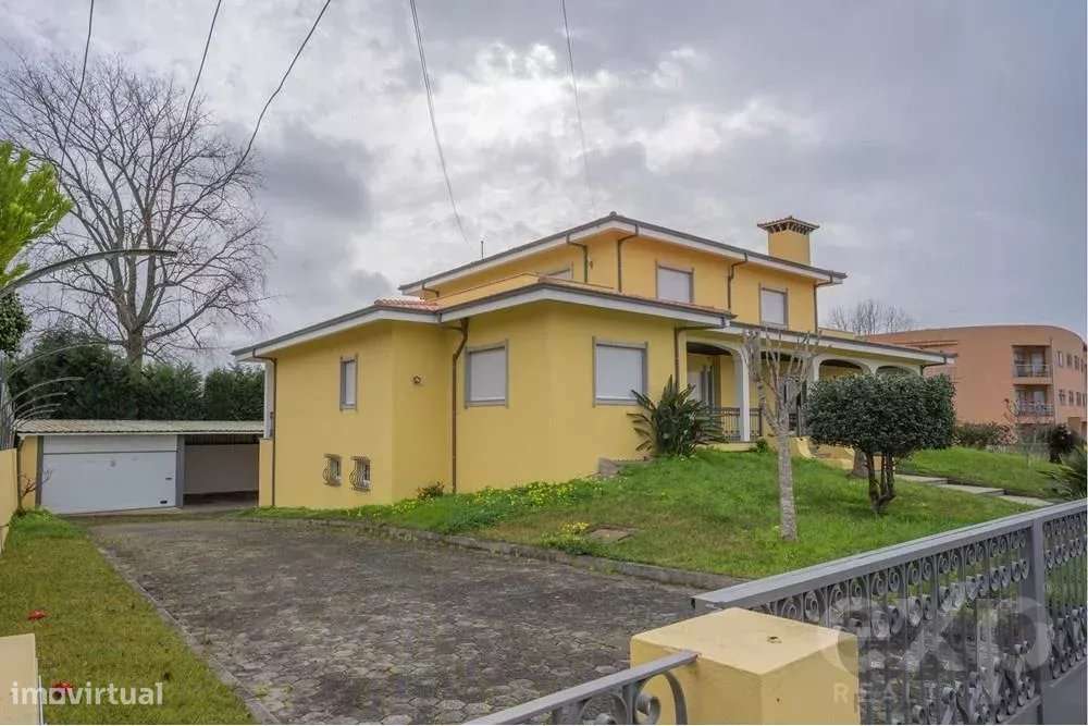 MORADIA T5 | JARDIM | CANELAS, V.N.GAIA - Grande imagem: 5/47