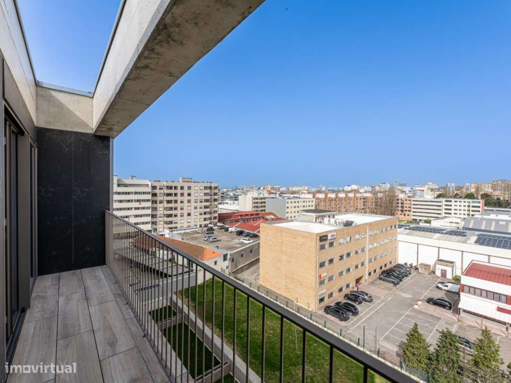 Apartamento T4 com 3 frentes em Matosinhos sul, no edifício Nautilus-46