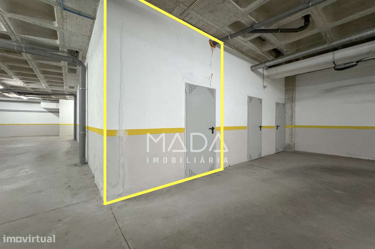 Apart. de luxo T3 (último piso) c/vistas p/Castelo de Guimarães-28