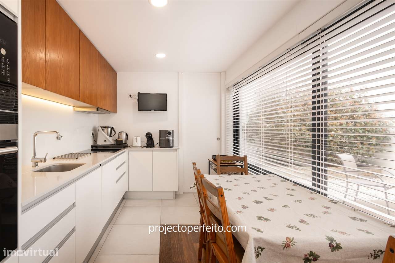 Moradia em Banda T3+1 Venda em São Félix da Marinha,Vila Nova de Gaia - Grande imagem: 5/29