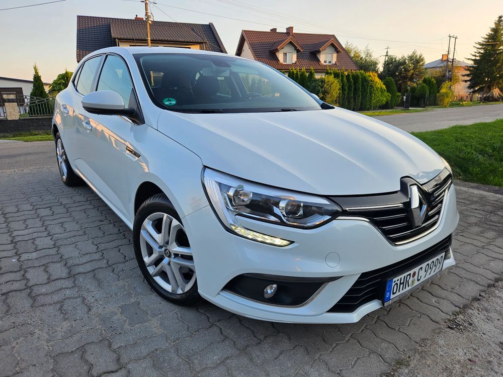 Renault Megane IV (2016-) ENERGY TCe 130 EXPERIENCE 2017