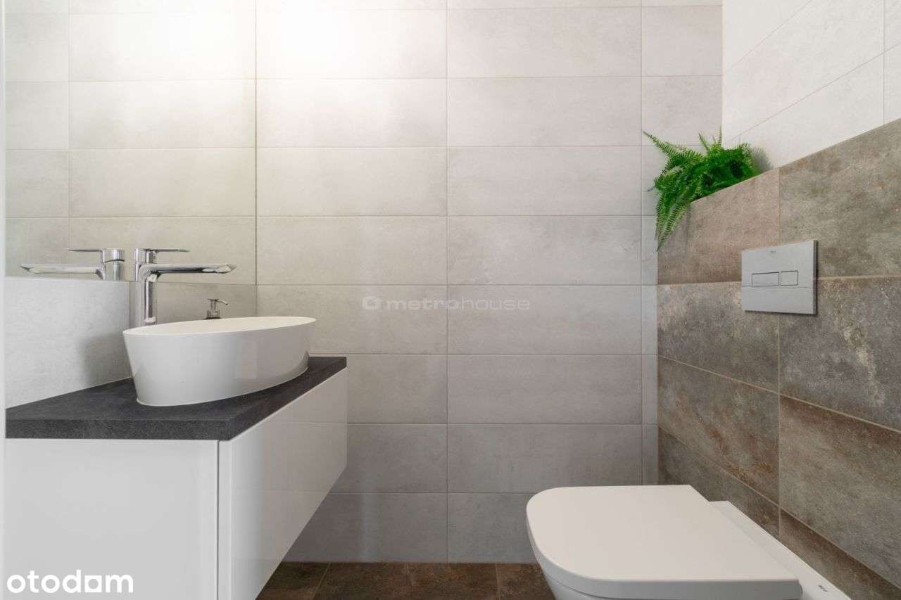 Panorama Katowic Apart.62,49m2 z dużą loggią.-15