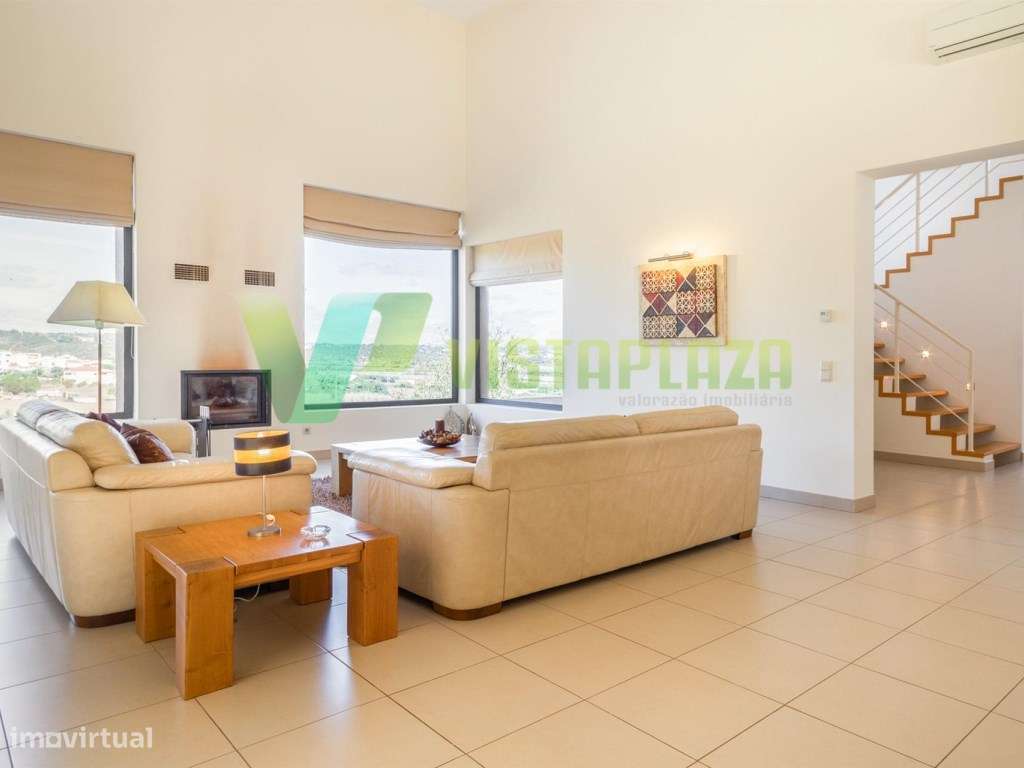 Espectacular Moradia M5 Isolada, Lagos. - Grande imagem: 5/56