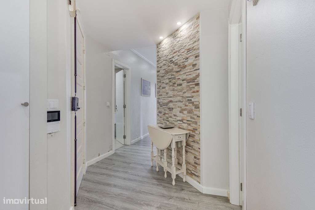 Apartamento T3 em Penha de França de 98 m2-13