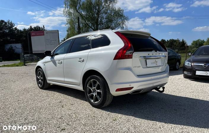 Volvo XC 60 D4 AWD Ocean Race - 8