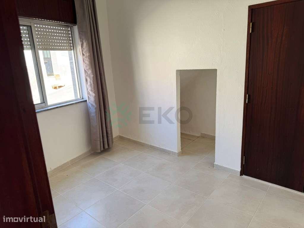 Apartamento t1 à venda na Rua da Capelinha-8