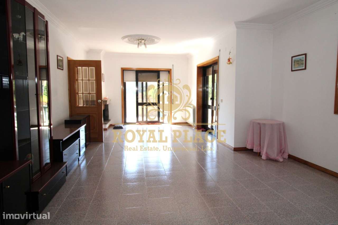 Moradia isolada com terreno em Fiães - Grande imagem: 4/39