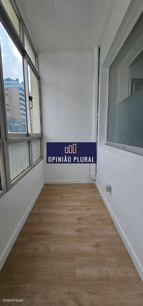 Apartamento T2 pronto a Arrendar no Centro de Gaia - Grande imagem: 5/14