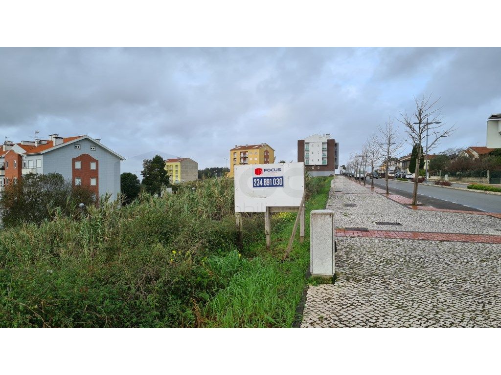 Terreno para Construção em altura - Oliveira do Bairro