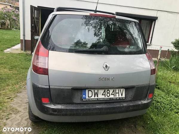 Renault Scenic 1.9 dCi Confort Expression - 4