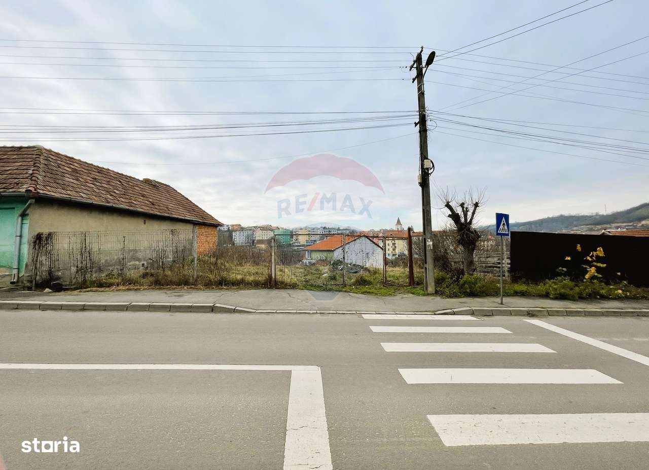 Teren intravilan de vânzare în Ocna Sibiului - Imagine principală: 4/7